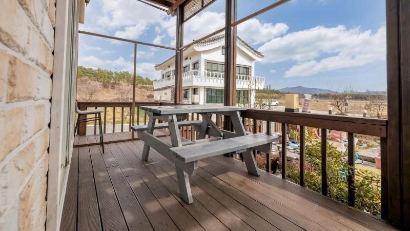 Tinkerbell Pension Gyeongju Exterior foto